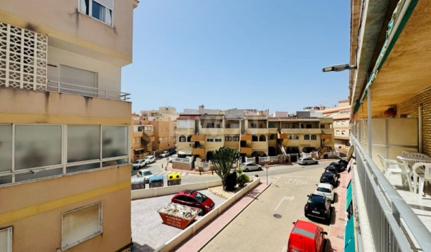 Reventa - Apartamento / piso - La Mata - Costa Blanca