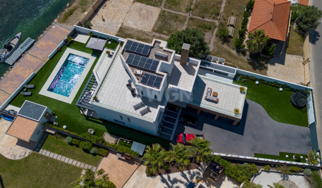 Resale - Villa - La Manga del Mar Menor - Costa Calida