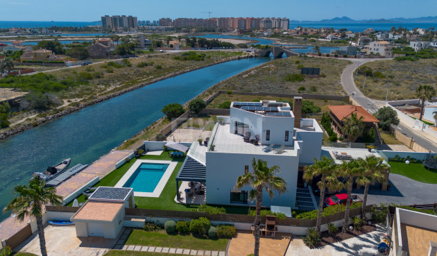 Resale - Villa - La Manga del Mar Menor - Costa Calida