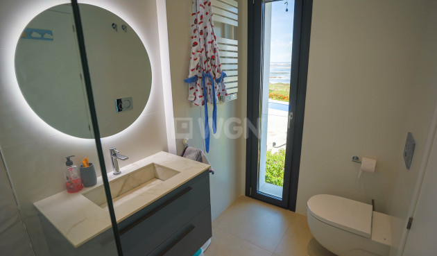 Resale - Villa - La Manga del Mar Menor - Costa Calida