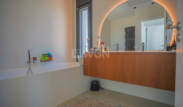 Resale - Villa - La Manga del Mar Menor - Costa Calida