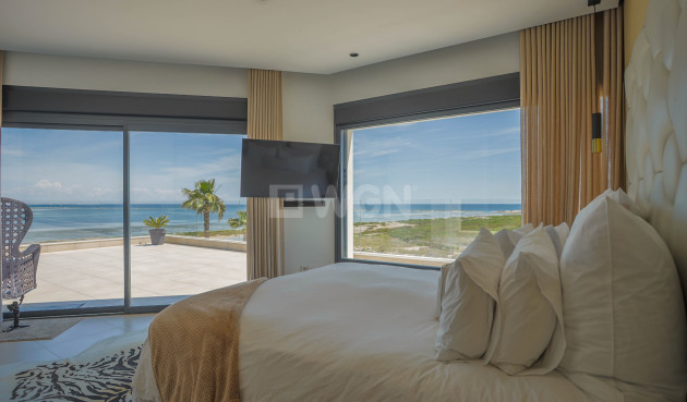 Resale - Villa - La Manga del Mar Menor - Costa Calida