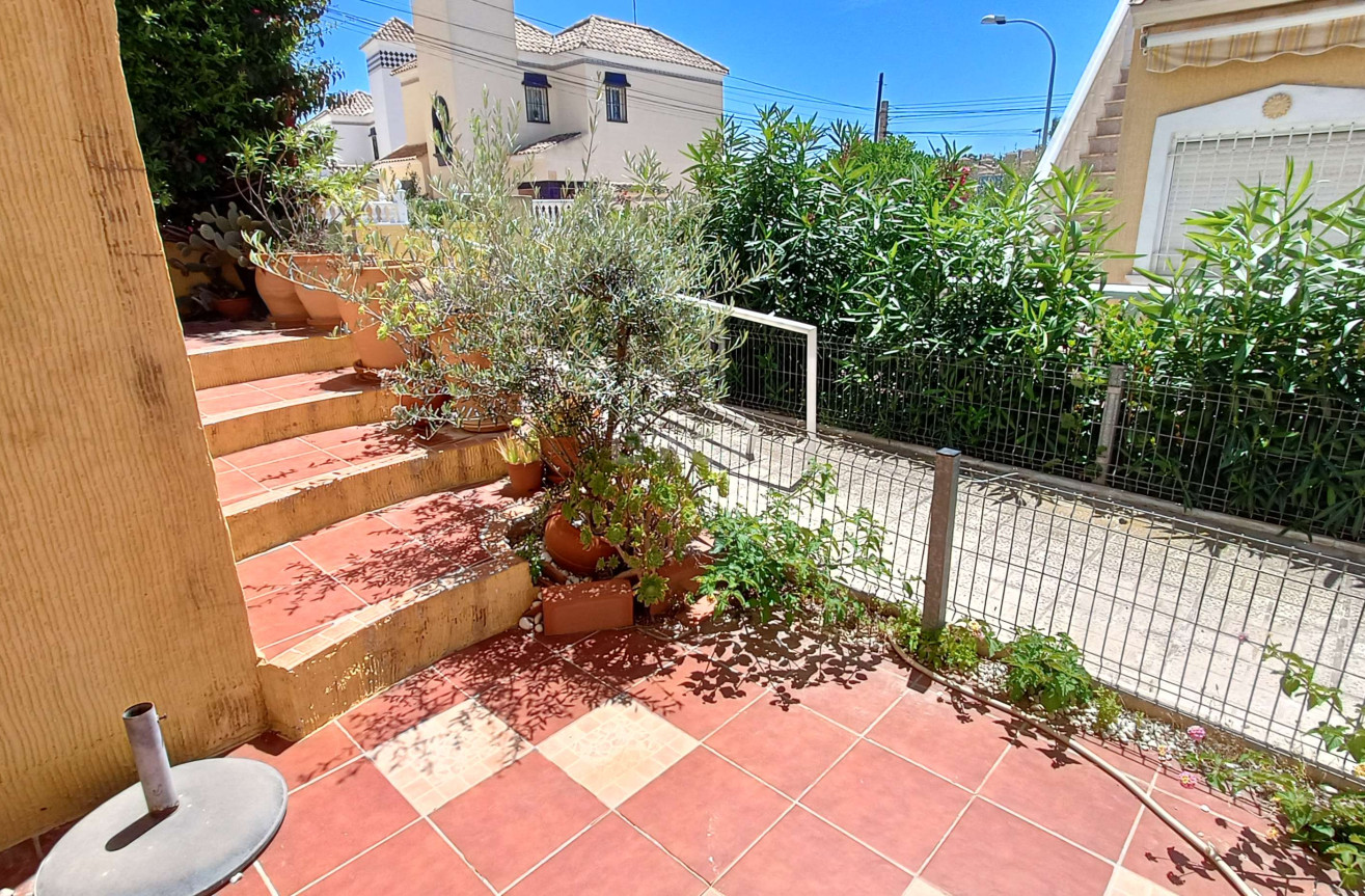 Odsprzedaż - Villa - Orihuela Costa - Costa Blanca