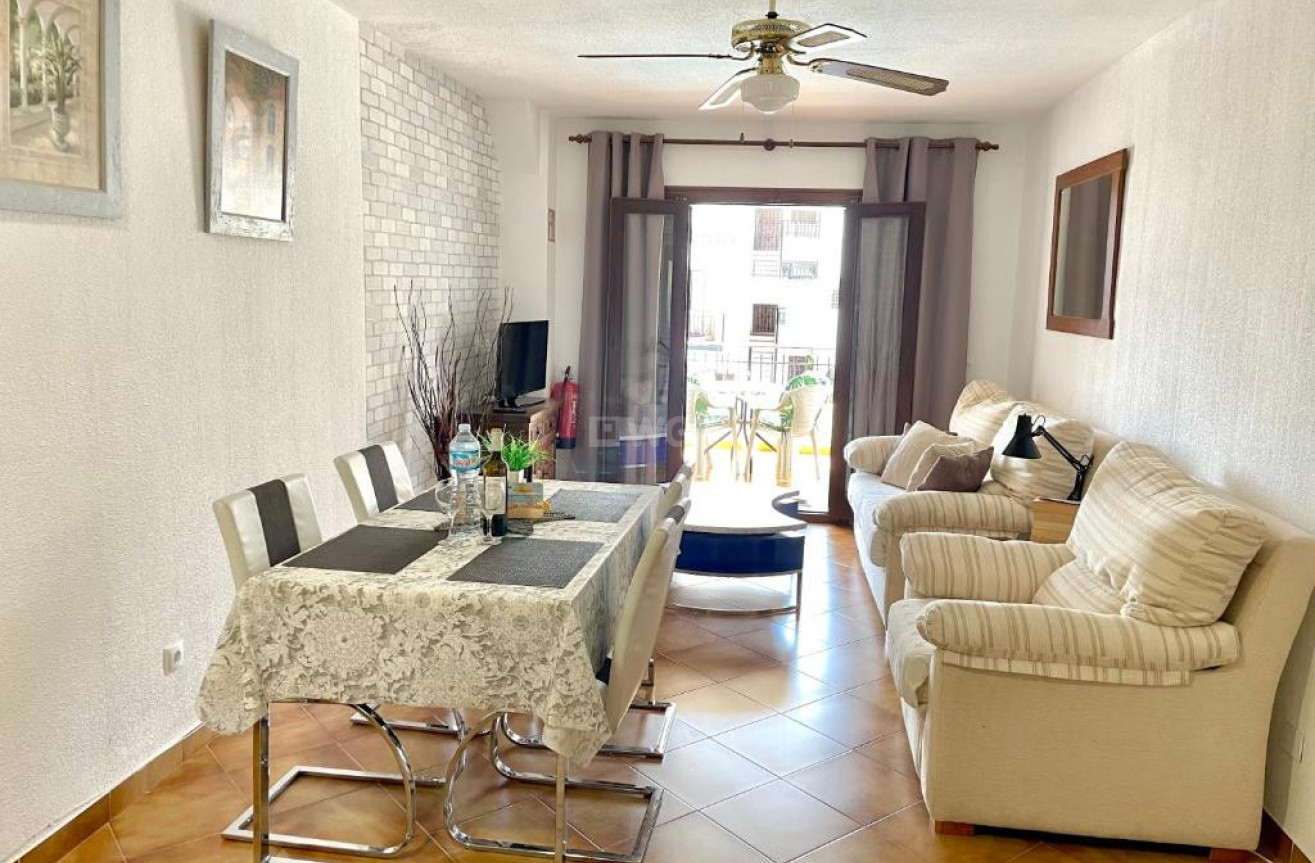 Odsprzedaż - Mieszkanie w bloku - Orihuela Costa - Costa Blanca