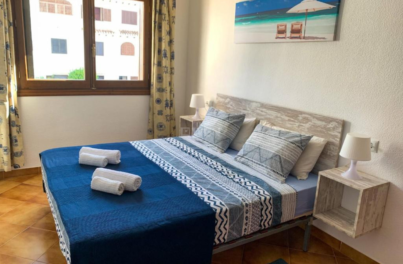 Odsprzedaż - Mieszkanie w bloku - Orihuela Costa - Costa Blanca