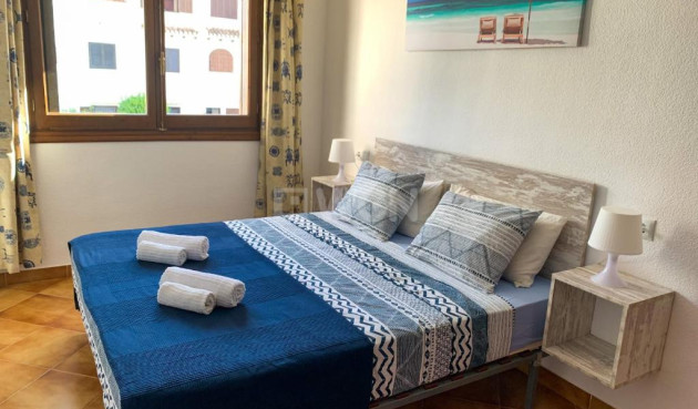Odsprzedaż - Mieszkanie w bloku - Orihuela Costa - Costa Blanca