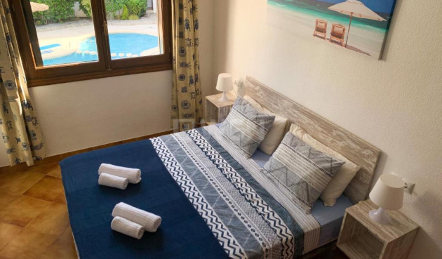 Odsprzedaż - Mieszkanie w bloku - Orihuela Costa - Costa Blanca