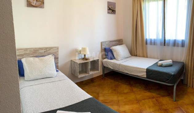 Odsprzedaż - Mieszkanie w bloku - Orihuela Costa - Costa Blanca