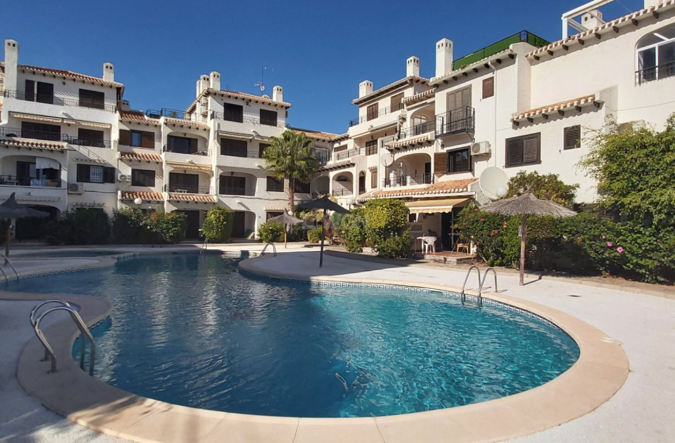 Odsprzedaż - Mieszkanie w bloku - Orihuela Costa - Costa Blanca