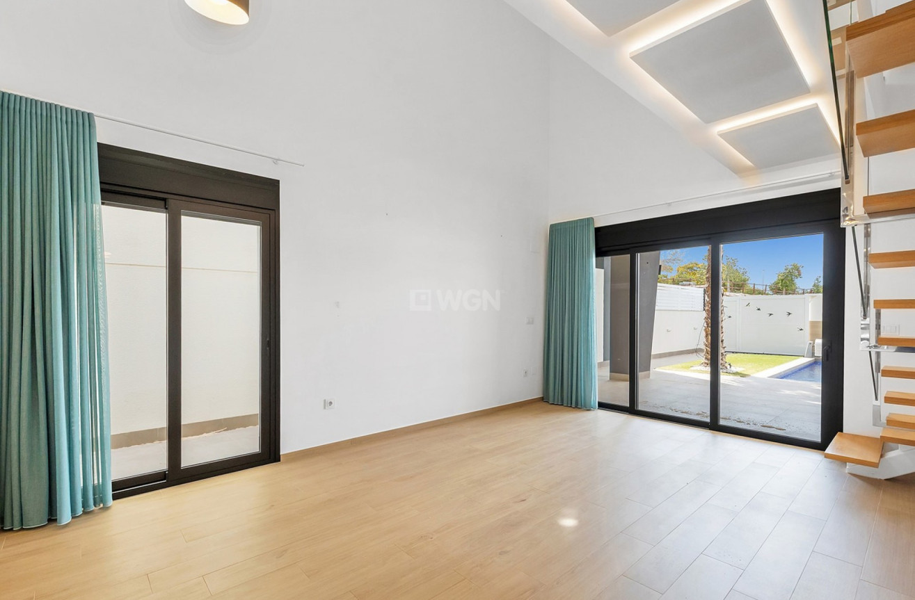Odsprzedaż - Villa - Benijofar - Costa Blanca