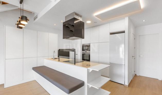 Odsprzedaż - Villa - Benijofar - Costa Blanca