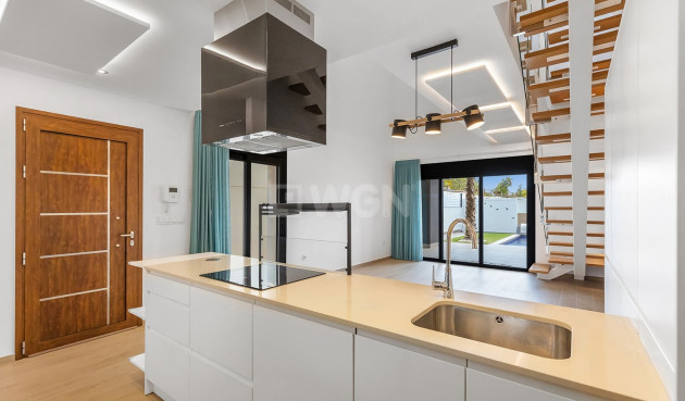 Odsprzedaż - Villa - Benijofar - Costa Blanca