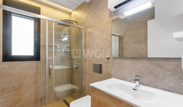 Odsprzedaż - Villa - Benijofar - Costa Blanca