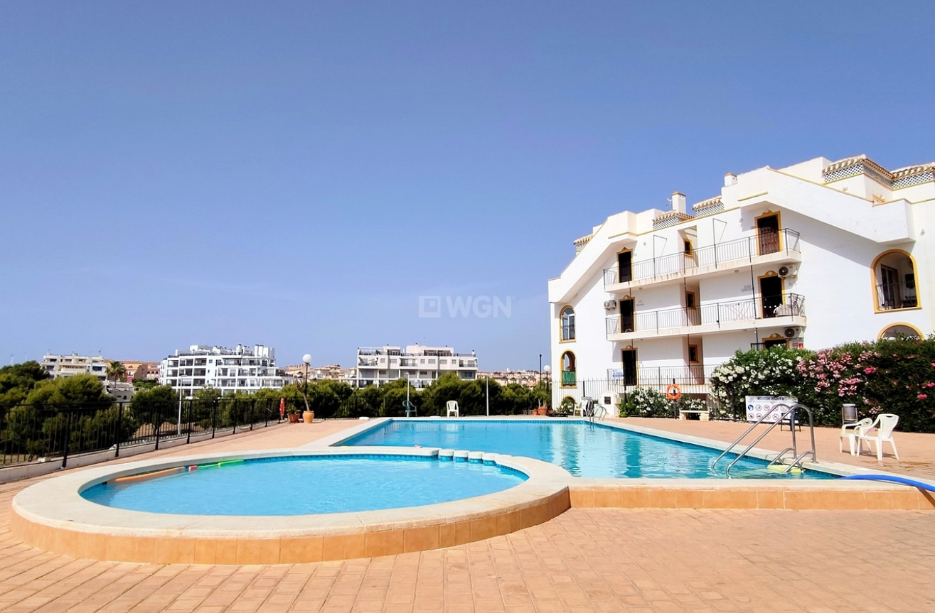 Odsprzedaż - Mieszkanie w bloku - La Zenia - Costa Blanca