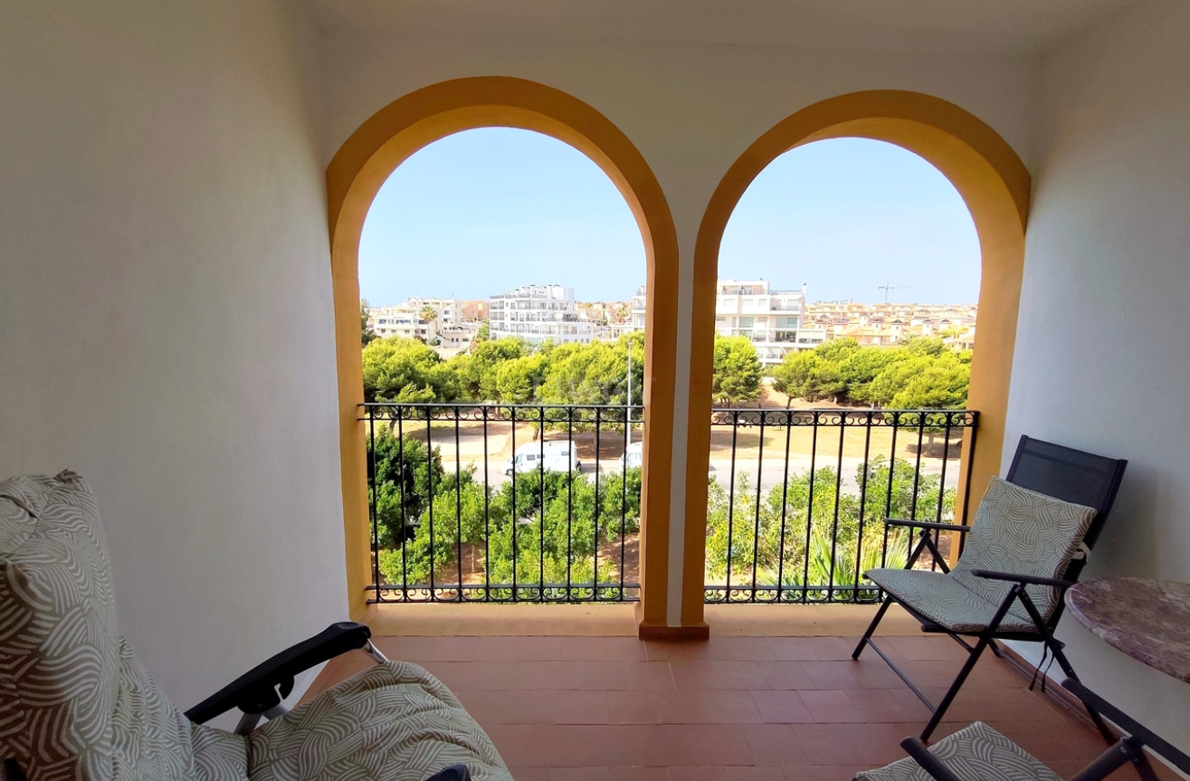 Odsprzedaż - Mieszkanie w bloku - La Zenia - Costa Blanca