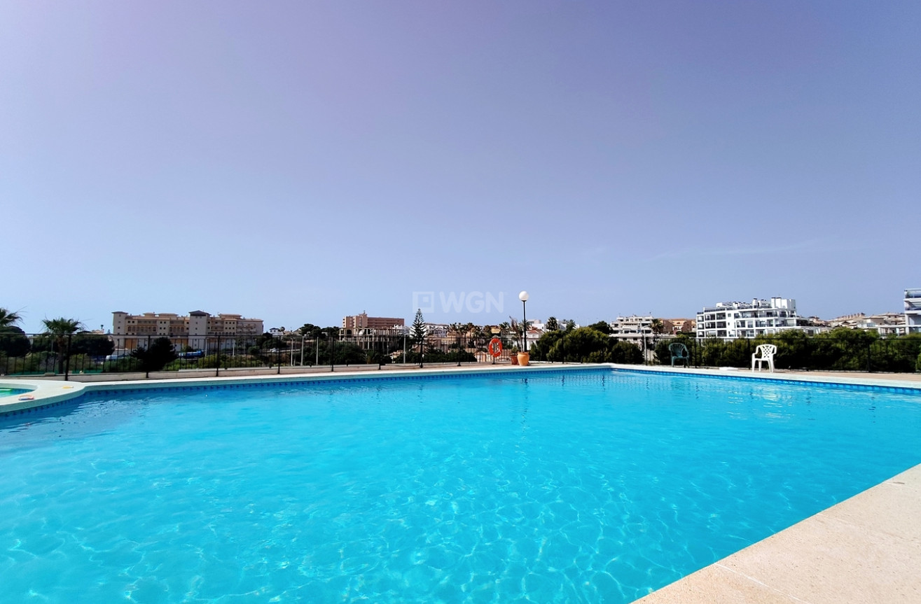 Odsprzedaż - Mieszkanie w bloku - La Zenia - Costa Blanca