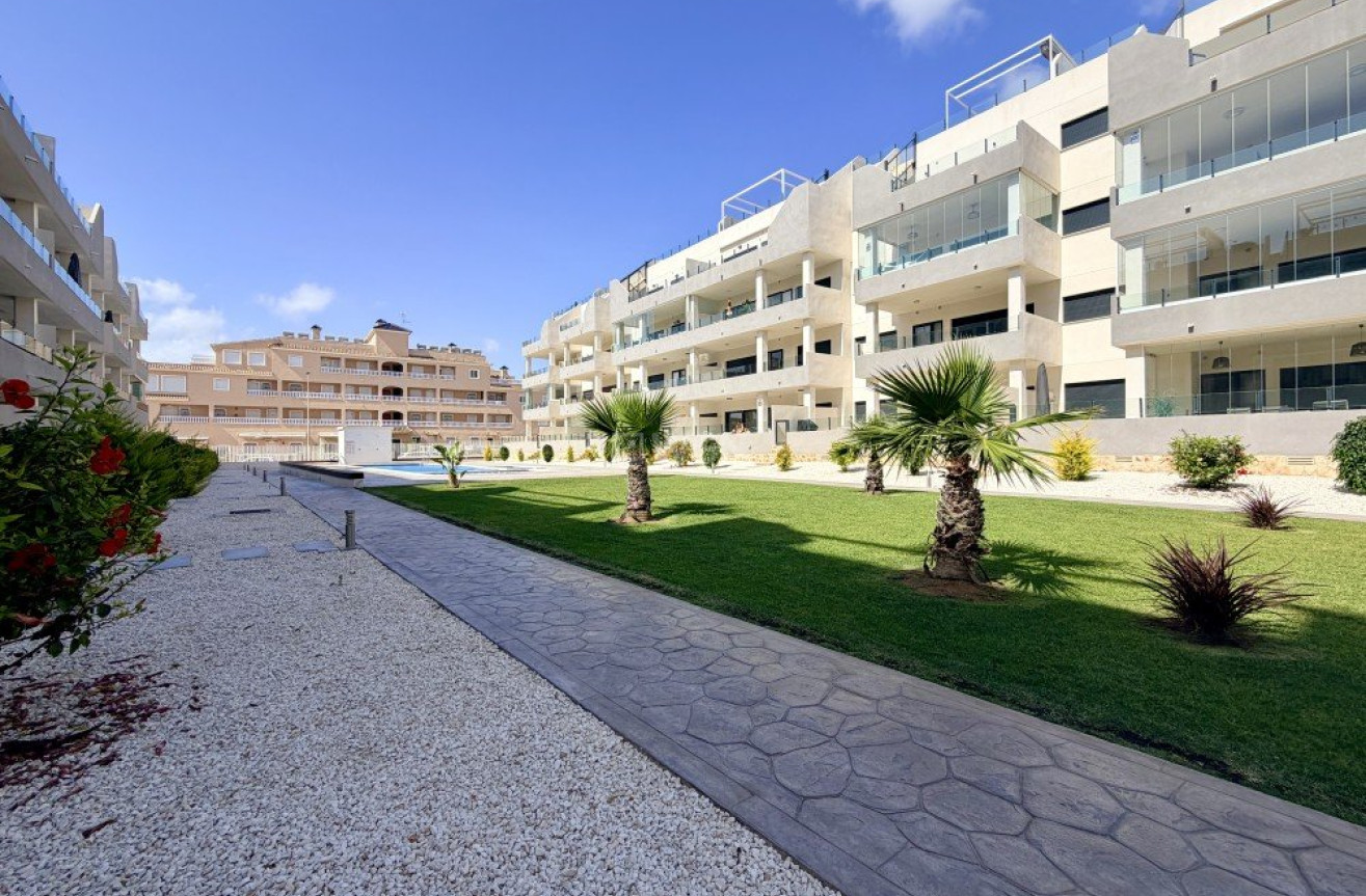 Odsprzedaż - Mieszkanie w bloku - Orihuela Costa - Costa Blanca