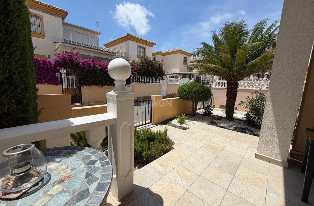 Odsprzedaż - Kamienica - Orihuela Costa - Los Dolses