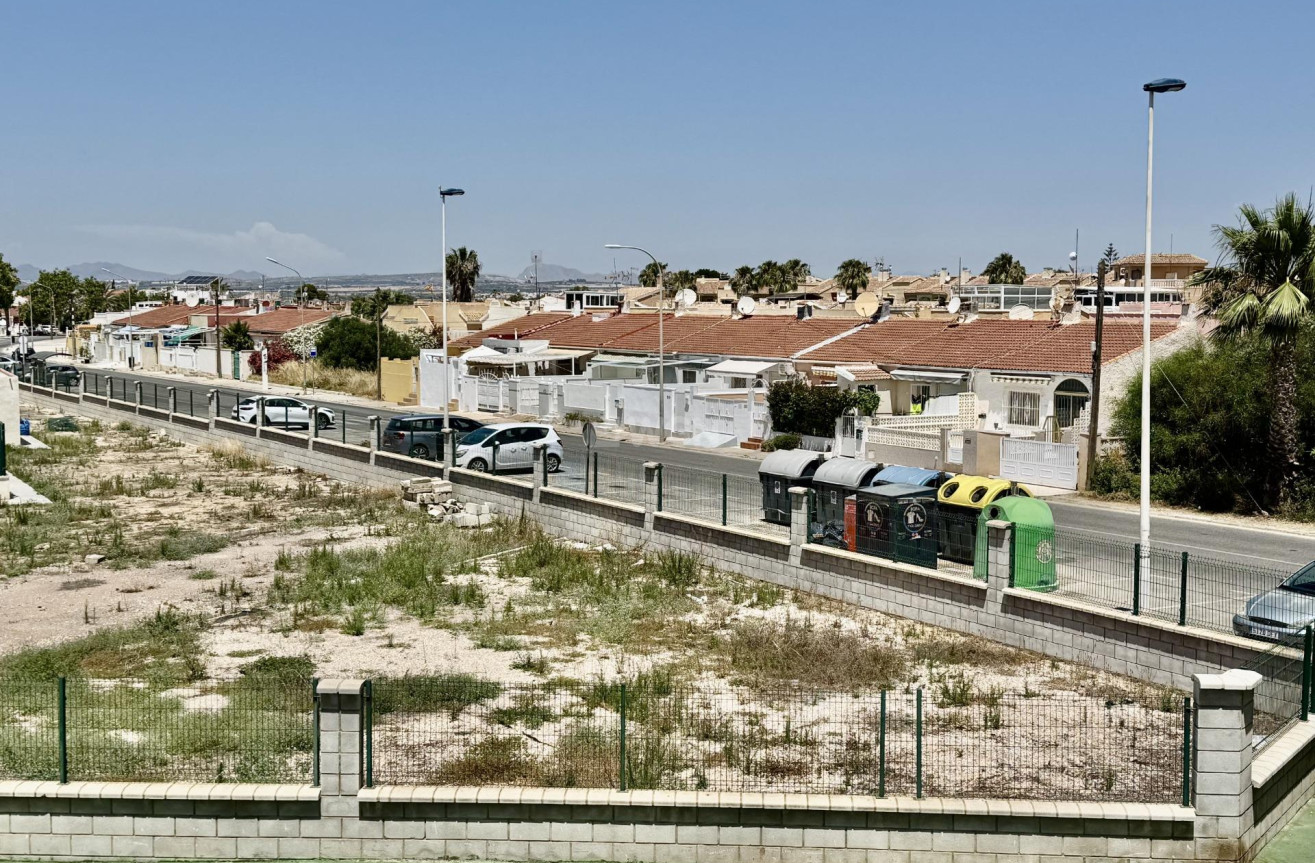 Odsprzedaż - Kamienica - Torrevieja - La Siesta - El Salado - Torreta