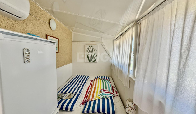 Odsprzedaż - Kamienica - Torrevieja - La Siesta - El Salado - Torreta