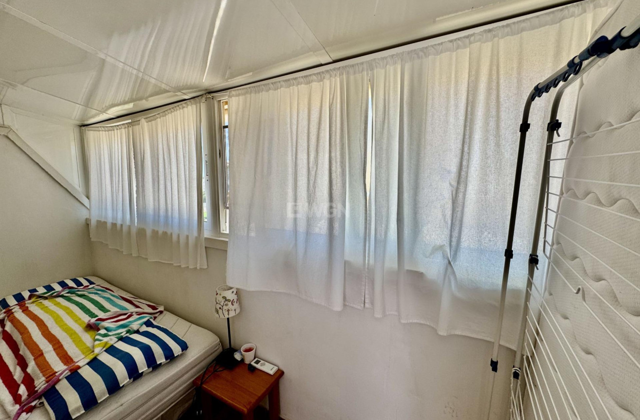 Odsprzedaż - Kamienica - Torrevieja - La Siesta - El Salado - Torreta