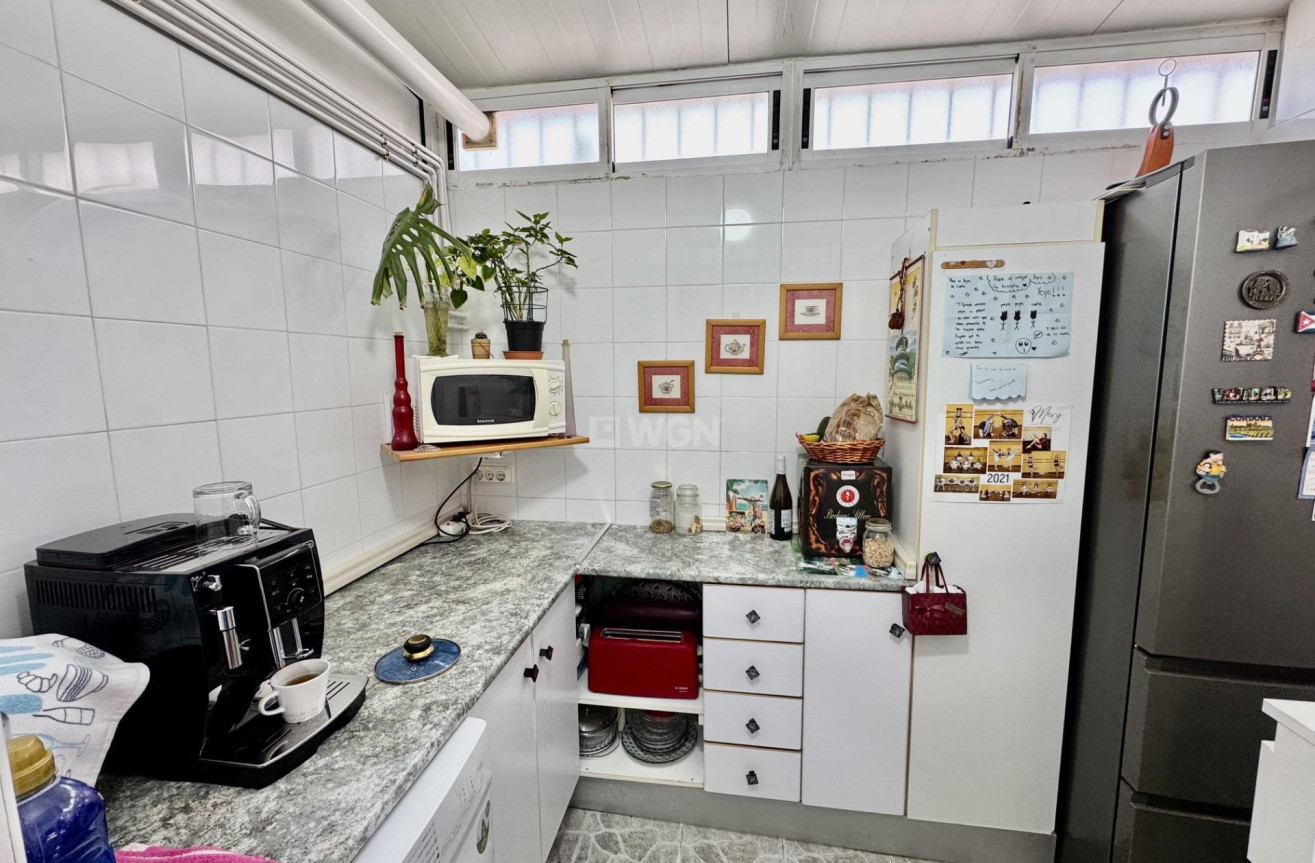 Odsprzedaż - Kamienica - Orihuela - Urbanización Perla Del Mar
