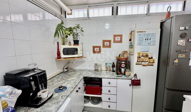Odsprzedaż - Kamienica - Orihuela - Urbanización Perla Del Mar