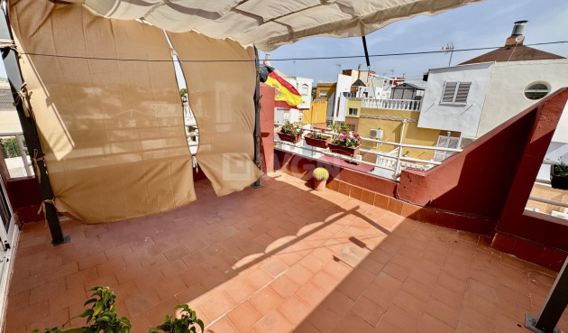Odsprzedaż - Kamienica - Orihuela - Urbanización Perla Del Mar