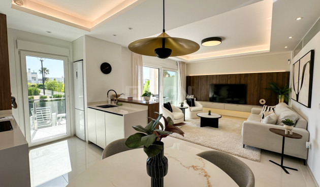 Odsprzedaż - Bungalow - Ciudad Quesada - Costa Blanca