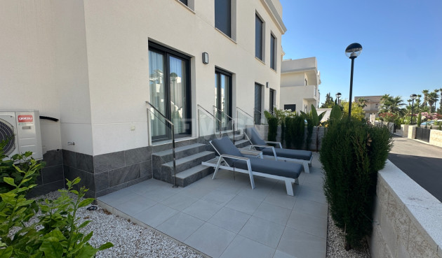 Odsprzedaż - Bungalow - Ciudad Quesada - Costa Blanca