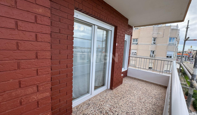 Wiederverkauf - Penthouse - Torrevieja - Punta Prima