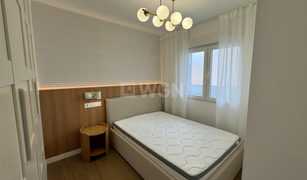 Wiederverkauf - Penthouse - Torrevieja - Punta Prima