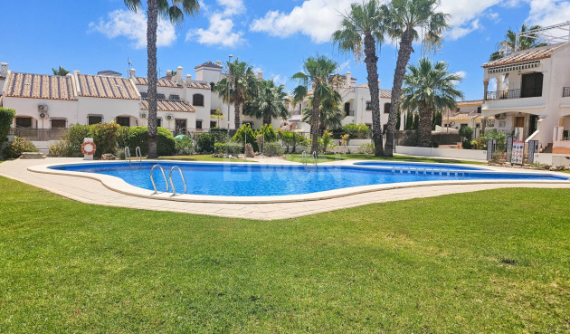 Reventa - Adosado - Orihuela Costa - PAU 8