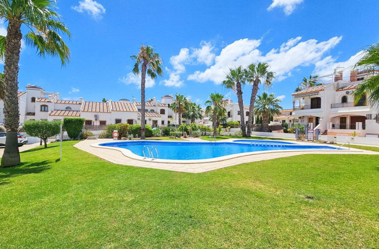 Reventa - Adosado - Orihuela Costa - PAU 8