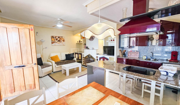 Odsprzedaż - Bungalow - Orihuela Costa - Los Altos