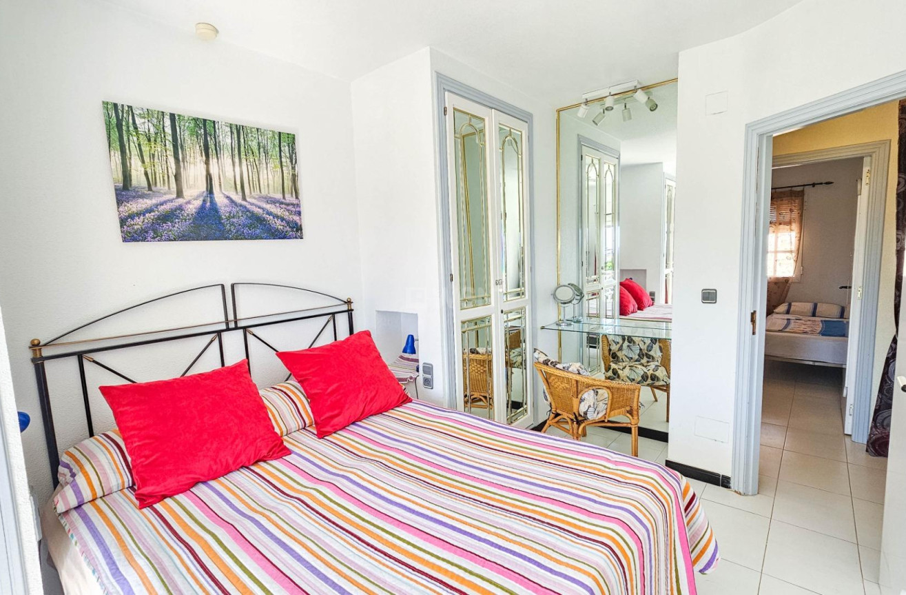 Odsprzedaż - Bungalow - Orihuela Costa - Los Altos
