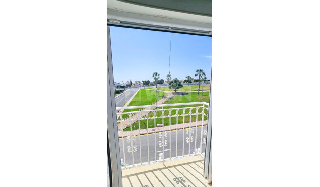 Odsprzedaż - Bungalow - Orihuela Costa - Los Altos