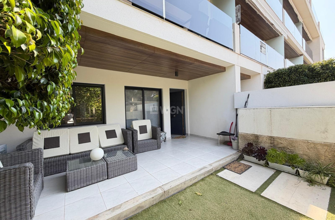 Odsprzedaż - Mieszkanie w bloku - Orihuela Costa - Altos De Campoamor