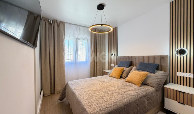 Odsprzedaż - Mieszkanie w bloku - Torrevieja - Nueva Torrevieja