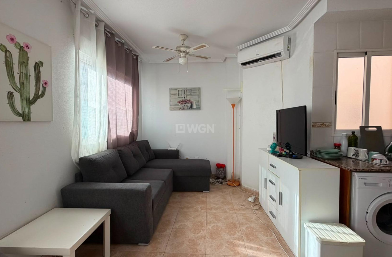 Wiederverkauf - Wohnung - Torrevieja - PARQUE DE LAS NACIONES