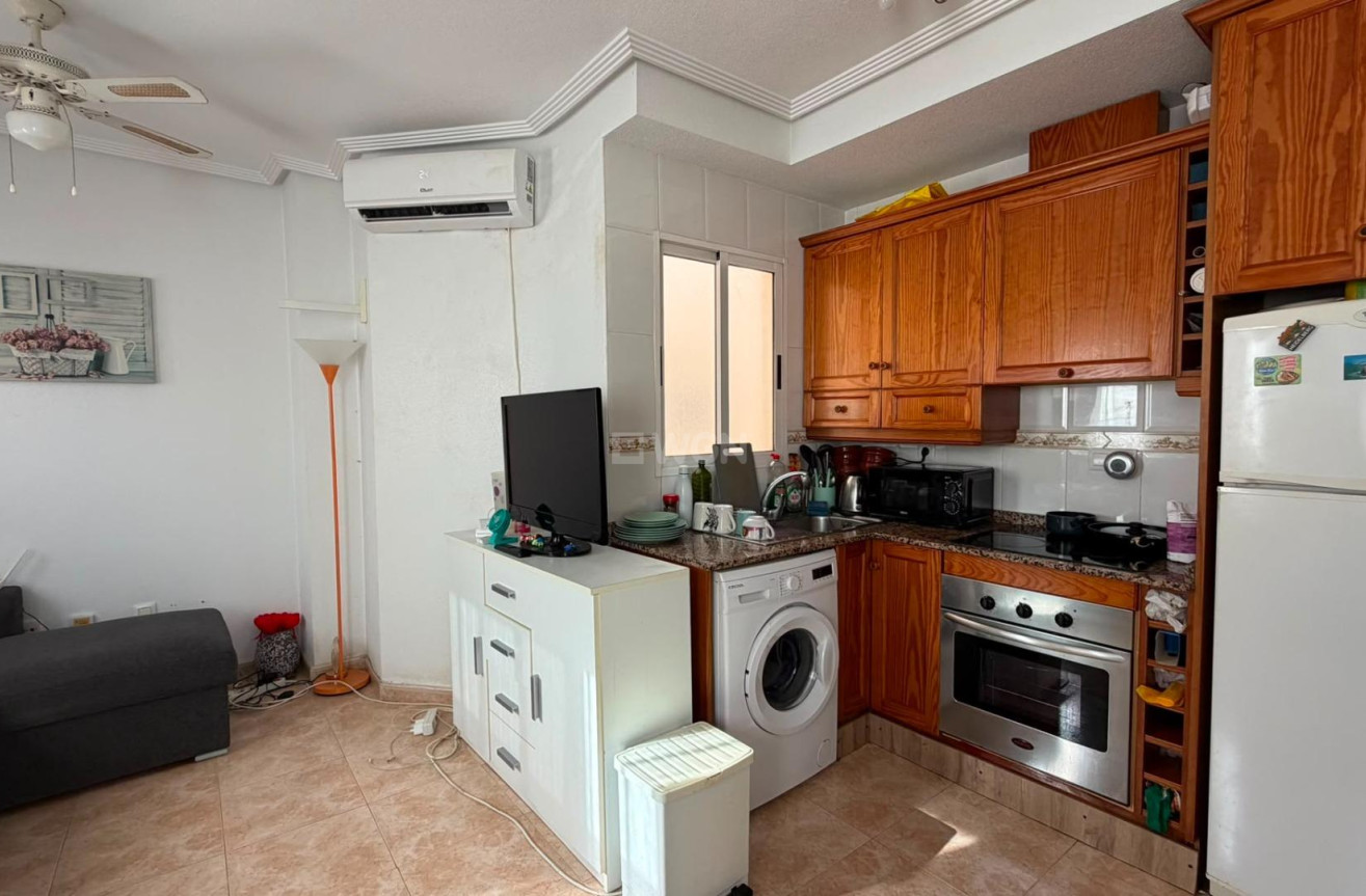 Wiederverkauf - Wohnung - Torrevieja - PARQUE DE LAS NACIONES