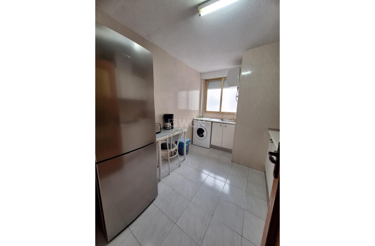 Odsprzedaż - Daszek - Torrevieja - Playa del Cura
