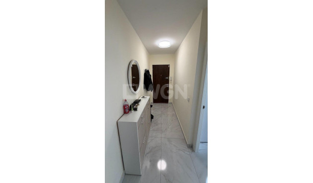 Odsprzedaż - Mieszkanie w bloku - Torrevieja - Curva Del Palangre