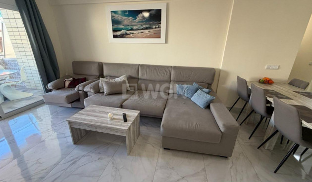 Odsprzedaż - Mieszkanie w bloku - Torrevieja - Curva Del Palangre