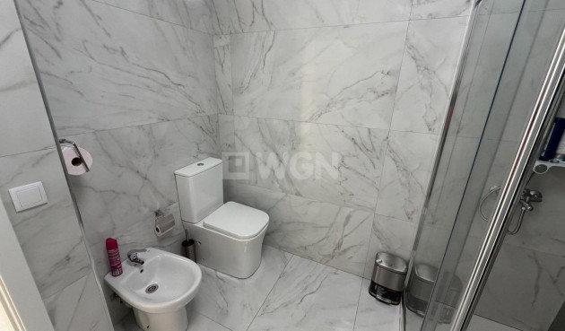 Odsprzedaż - Mieszkanie w bloku - Torrevieja - Curva Del Palangre