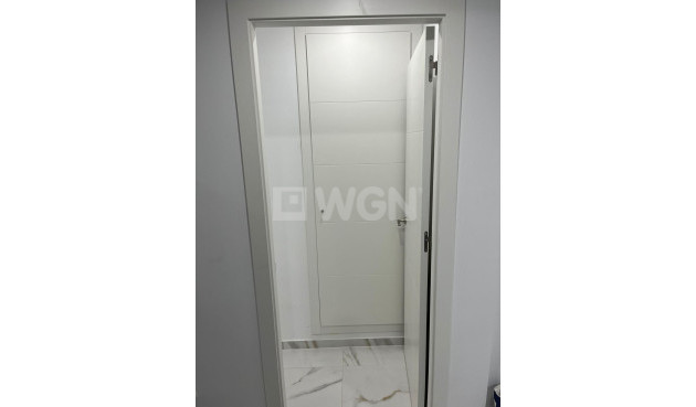 Wiederverkauf - Wohnung - Torrevieja - Centro