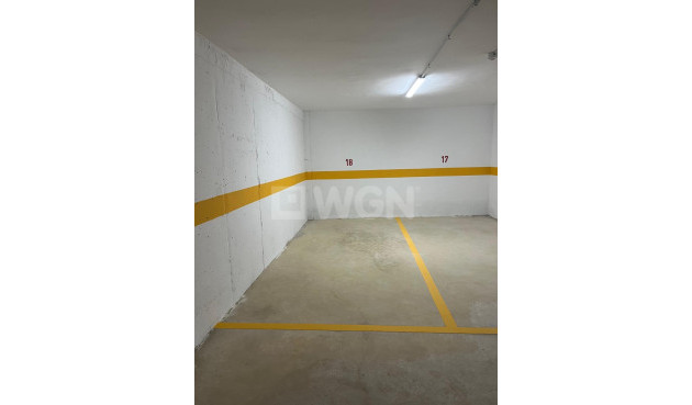 Wiederverkauf - Wohnung - Torrevieja - Centro