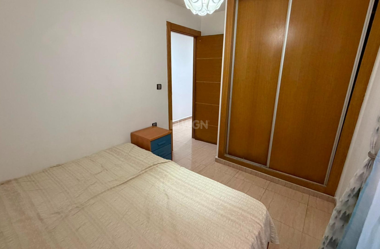Resale - Apartment / flat - Torrevieja