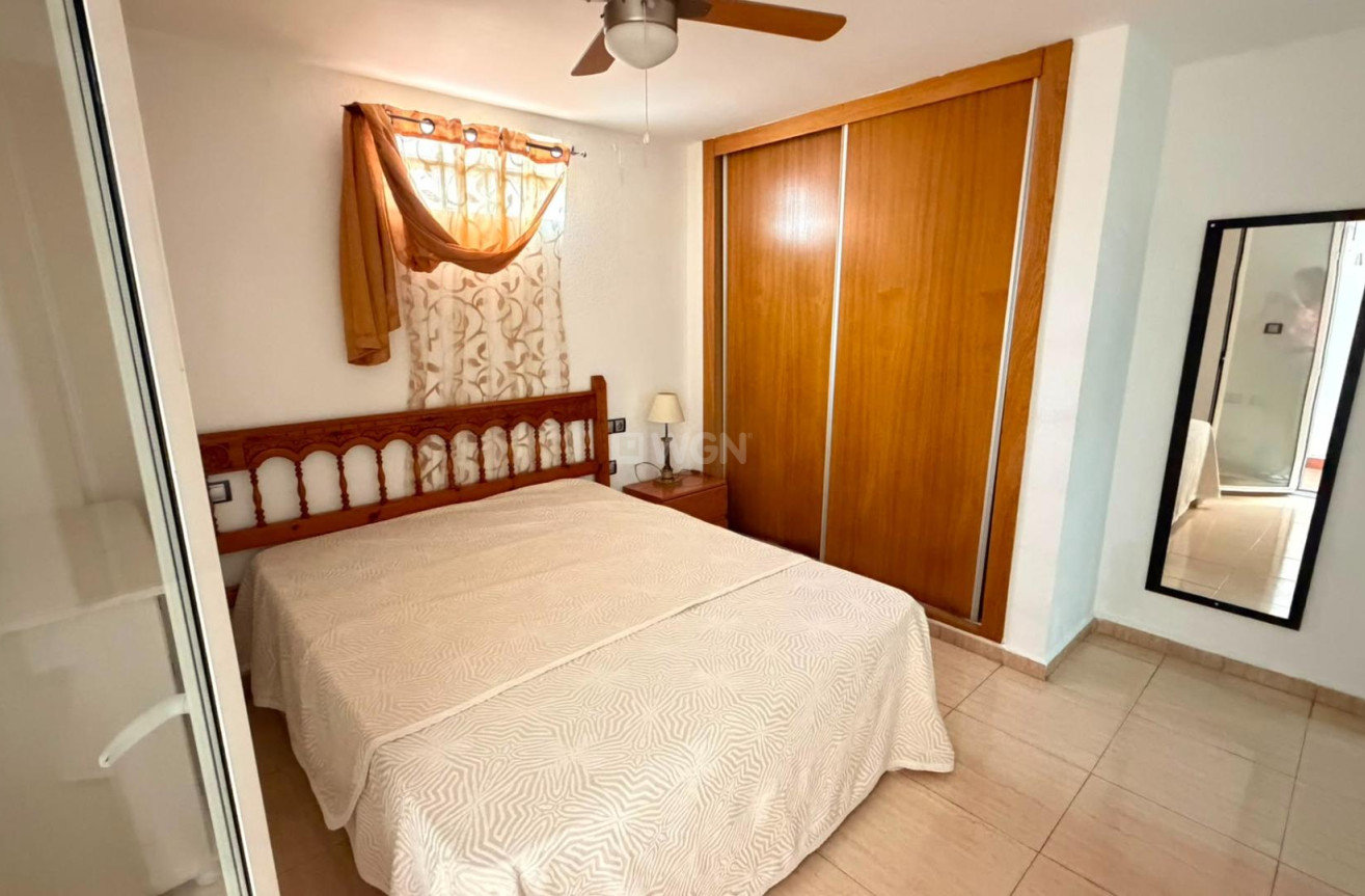 Resale - Apartment / flat - Torrevieja