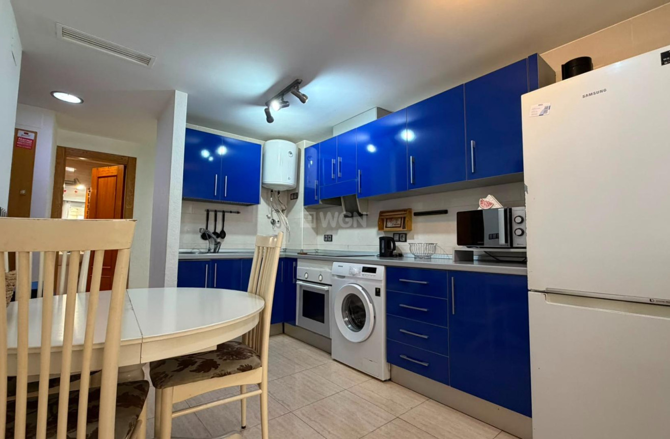 Resale - Apartment / flat - Torrevieja